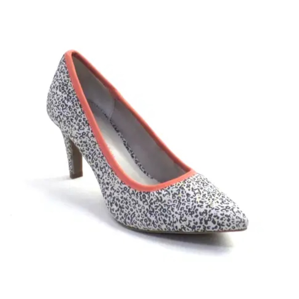 Lori Goldstein Collection Novelty Pumps Ditsy Animal Print Sz 5.5 AUTHENTIC NEW